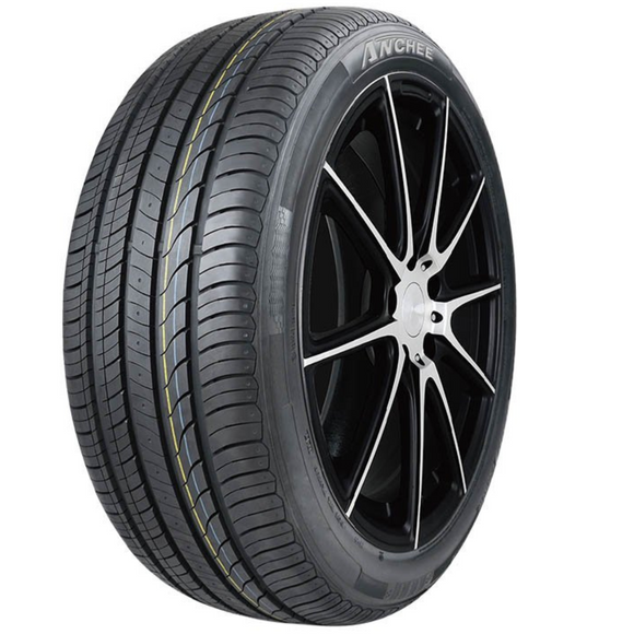 Anchee AC818 High Performance Tyre - Side view showcasing asymmetric tread pattern and premium construction