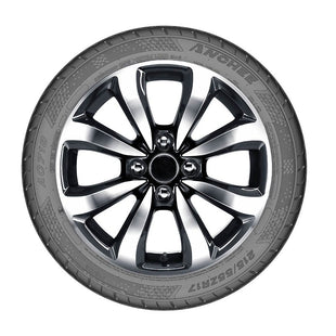Anchee AC718 ar wheel with alloy rim and tire on a white background