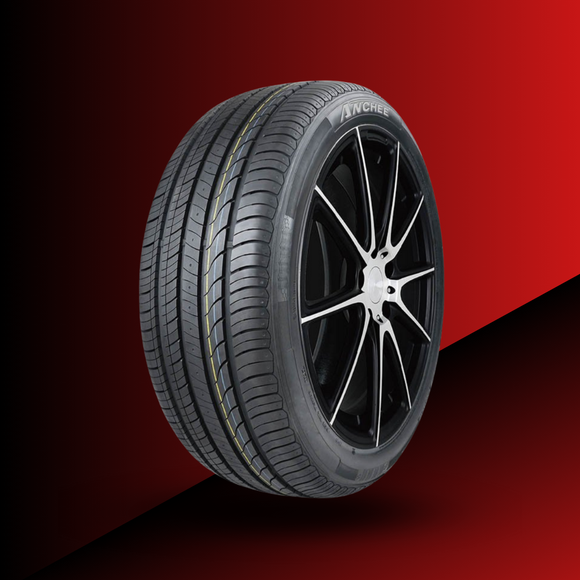 Anchee AC818 Tyre - Angled perspective highlighting asymmetric tread pattern for superior traction and enhanced control