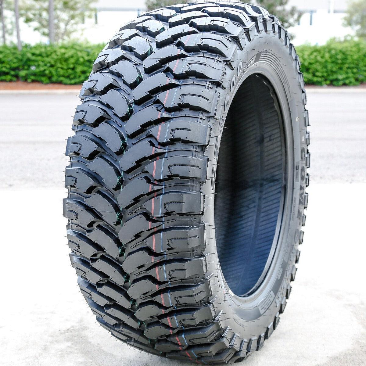 Comforser - cf3000 Directional Mud Terrain Heavy Duty outside image