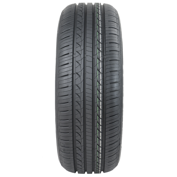 Close-up of Anchee AC808 Passenger Car Tyre tread pattern featuring finely divided grooves for excellent wet grip, noise reduction, and fuel efficiency