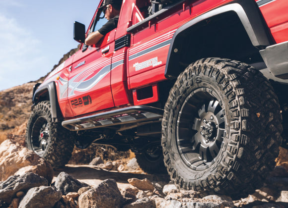 Maxxis - 33/12.5R15 108Q 6PLY Mud Terrain